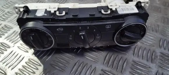 Mercedes-Benz A W169 Climate control unit