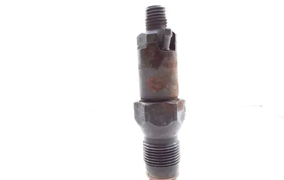 Toyota Corolla E110 Fuel injector LCR6736001