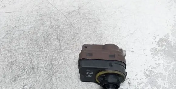 Peugeot Partner Headlight level adjustment motor 6270799