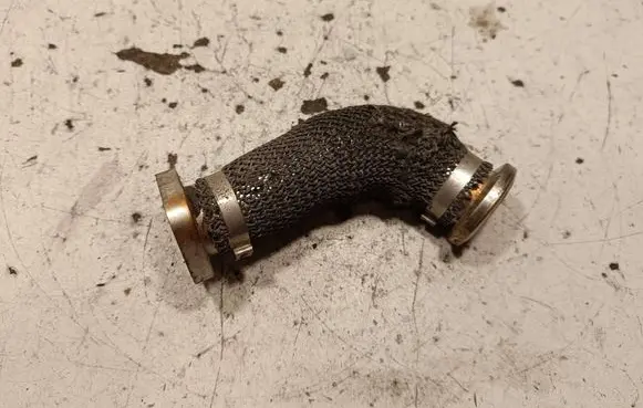 Audi SQ7 EGR valve line/pipe/hose 057131530G