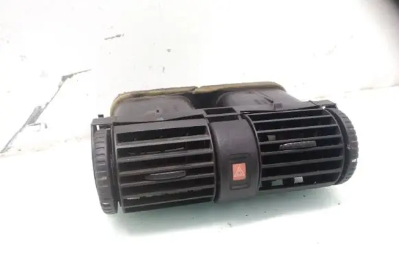 Opel Astra G Dash center air vent grill GM90560344