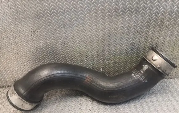 Mercedes-Benz CLK A209 C209 Intercooler hose/pipe 2095280482