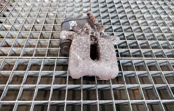 Volvo S80 Rear brake caliper