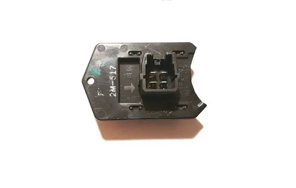 Toyota Hilux (AN10, AN20, AN30) Heater blower motor/fan resistor 2M517