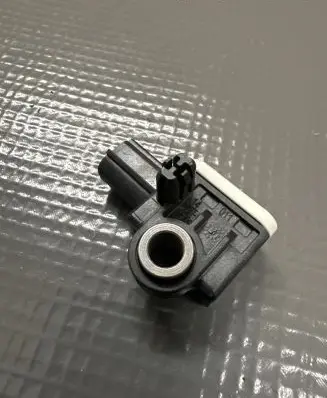 Volvo XC60 Airbag deployment crash/impact sensor 31334336 C83HA 150803600