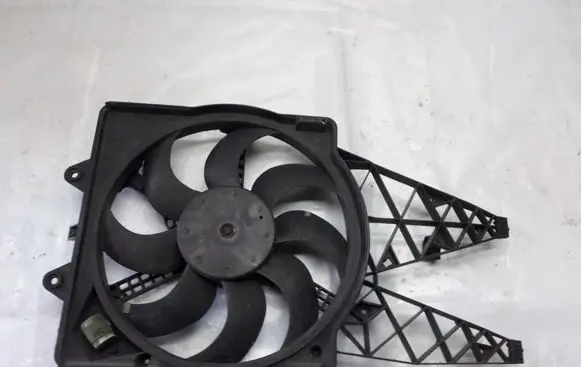 Fiat Punto (188) Radiator cooling fan shroud 871300200