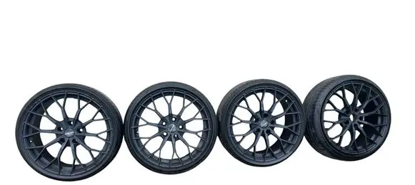 Mercedes-Benz C W205 R19 alloy rim