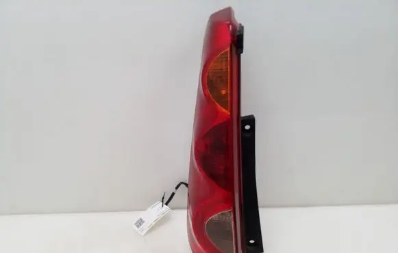 Nissan Note (E11) Rear/tail lights 
