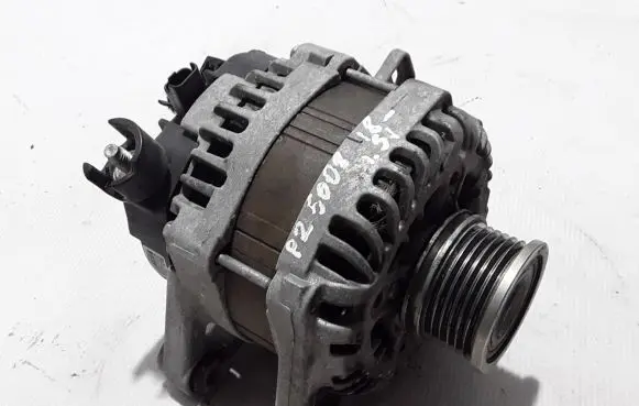 Peugeot 5008 Generator/alternator 9824742880