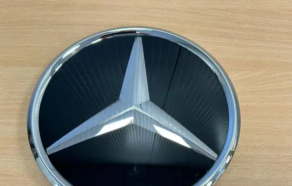 Mercedes-Benz GLE W167 Manufacturer badge logo/emblem A0008880500