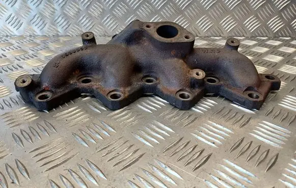 Opel Zafira B Exhaust manifold 8980538800