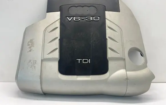 Audi Q7 4L Engine cover (trim) 4L0103925 PA6G10M20