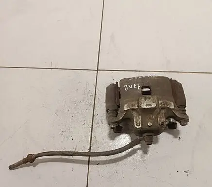 Nissan Juke I F15 Front brake caliper 3021
