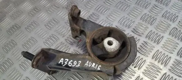 Toyota Auris 150 Engine mount bracket 309c81c