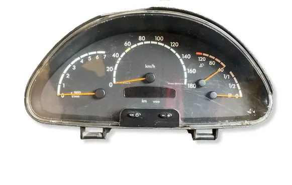 Mercedes-Benz Sprinter W906 Speedometer (instrument cluster) 88311295 87001376