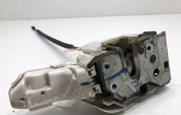 Fiat Tipo Front door lock 519836030