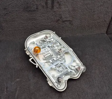 Audi A6 S6 C6 4F Tail light bulb cover holder 436071 4F5945221C