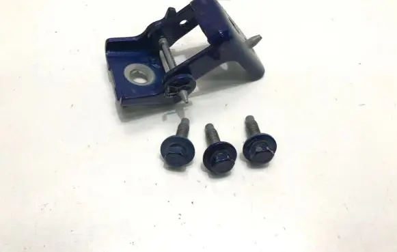 Citroen C5 X Front door lower hinge 220407C