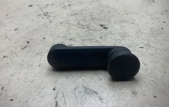 Opel Astra H Rear door window winding handle 902471500430
