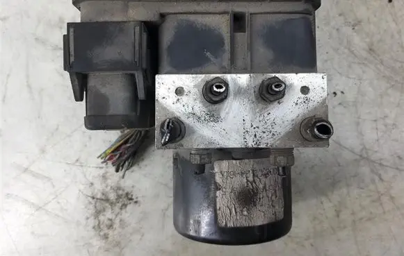Ford Focus ABS Pump 3M51-2C405-HB