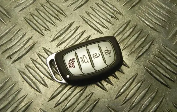 Hyundai i40 Ignition key/card T3916