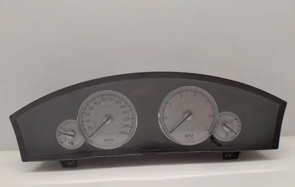 Chrysler 300 - 300C Speedometer (instrument cluster) 04836990AA