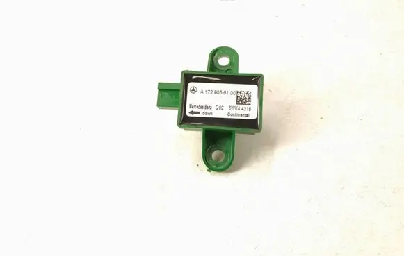 Mercedes-Benz C W204 Airbag deployment crash/impact sensor 1729056100 A1729056100