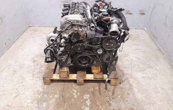 Mercedes-Benz E W211 Engine 6460960499 6110105020