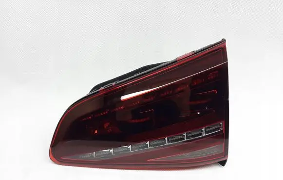 Volkswagen Golf VII Tailgate rear/tail lights 5G0945308D