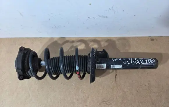 Volkswagen Golf V Front shock absorber/damper F786