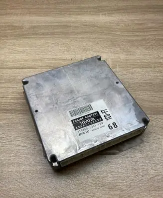 Toyota Corolla E120 E130 Engine control unit/module ECU 8966113270 1758005351