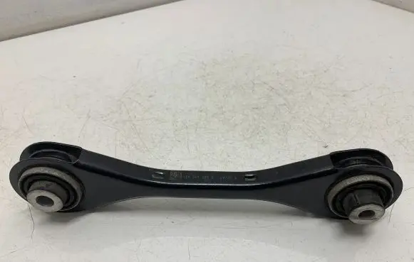 Volkswagen ID.4 Rear control arm 1EA501529B 1EA501531