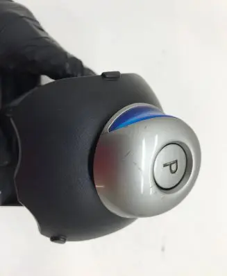 Nissan Leaf I (ZE0) Gear shifter/selector 
