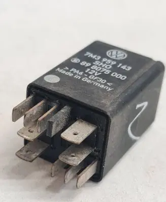 Volkswagen Sharan Other relay 7M3959143 898075000