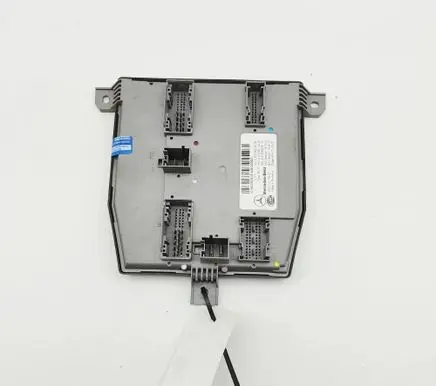 Mercedes-Benz E W213 Central body control module A2139003008 A2139014203