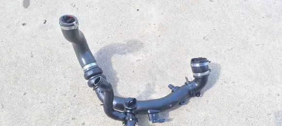 Ford Kuga II Intercooler hose/pipe JT4E9U465AA A2C14177500A