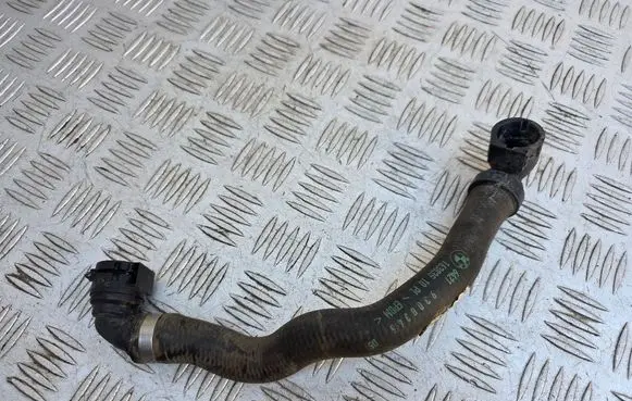 BMW 5 G30 G31 Engine coolant pipe/hose 9308346 64219308346