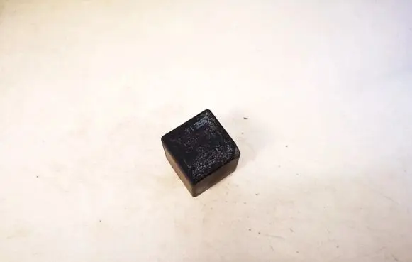 Ford Focus Other relay f0ab14b192aa f0ab-14b192-aa