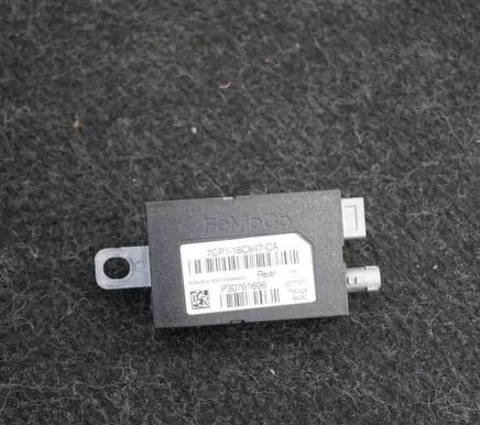 Ford Focus Aerial antenna amplifier 7CP118C847CA