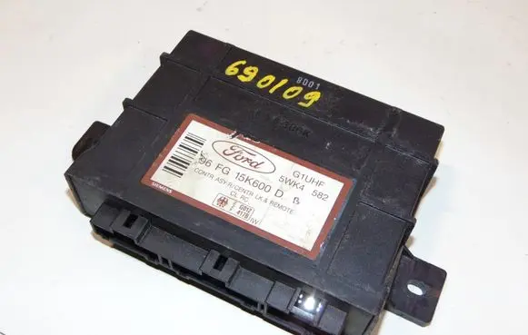 Ford Escort Comfort/convenience module 96FG15K600D 5WK4582
