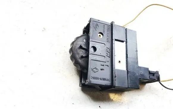 Renault Megane I Panel lighting control switch 7700434989 241641