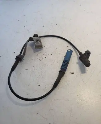 BMW 5 E60 E61 ABS brake wheel speed sensor 6908705