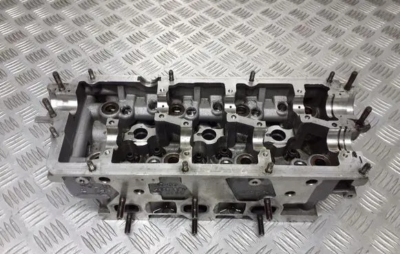 Audi A6 S6 C5 4B Engine head 059E