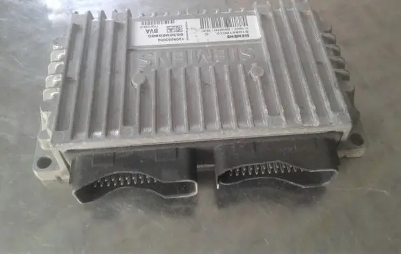 Peugeot 206 Gearbox control unit/module S108518010C 9636988880