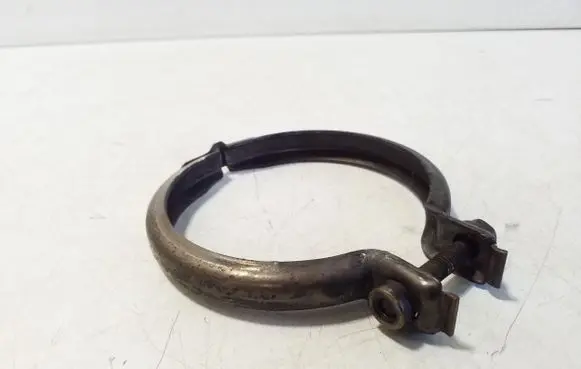 Volvo XC90 Muffler pipe connector clamp 31422219
