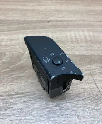 Audi A4 S4 B7 8E 8H Headlight level height control switch 8E1919094A 0164581