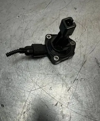 Volkswagen Golf VI Oil level sensor 03C907660G 6PR00962902