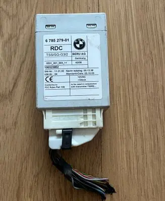 BMW 3 E92 E93 Tire pressure control unit 6785279