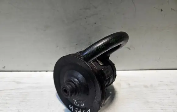 Renault Espace II Power steering pump 7846075