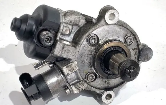 BMW X1 E84 Fuel injection high pressure pump 0445010519